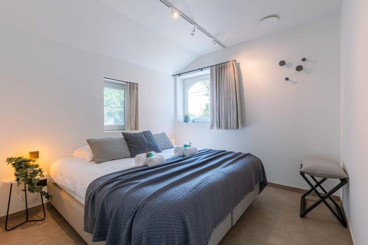 Huswell - Lady - Lovely Double Room At Ranch De Blauwe Zaal Brugge Bagian luar foto