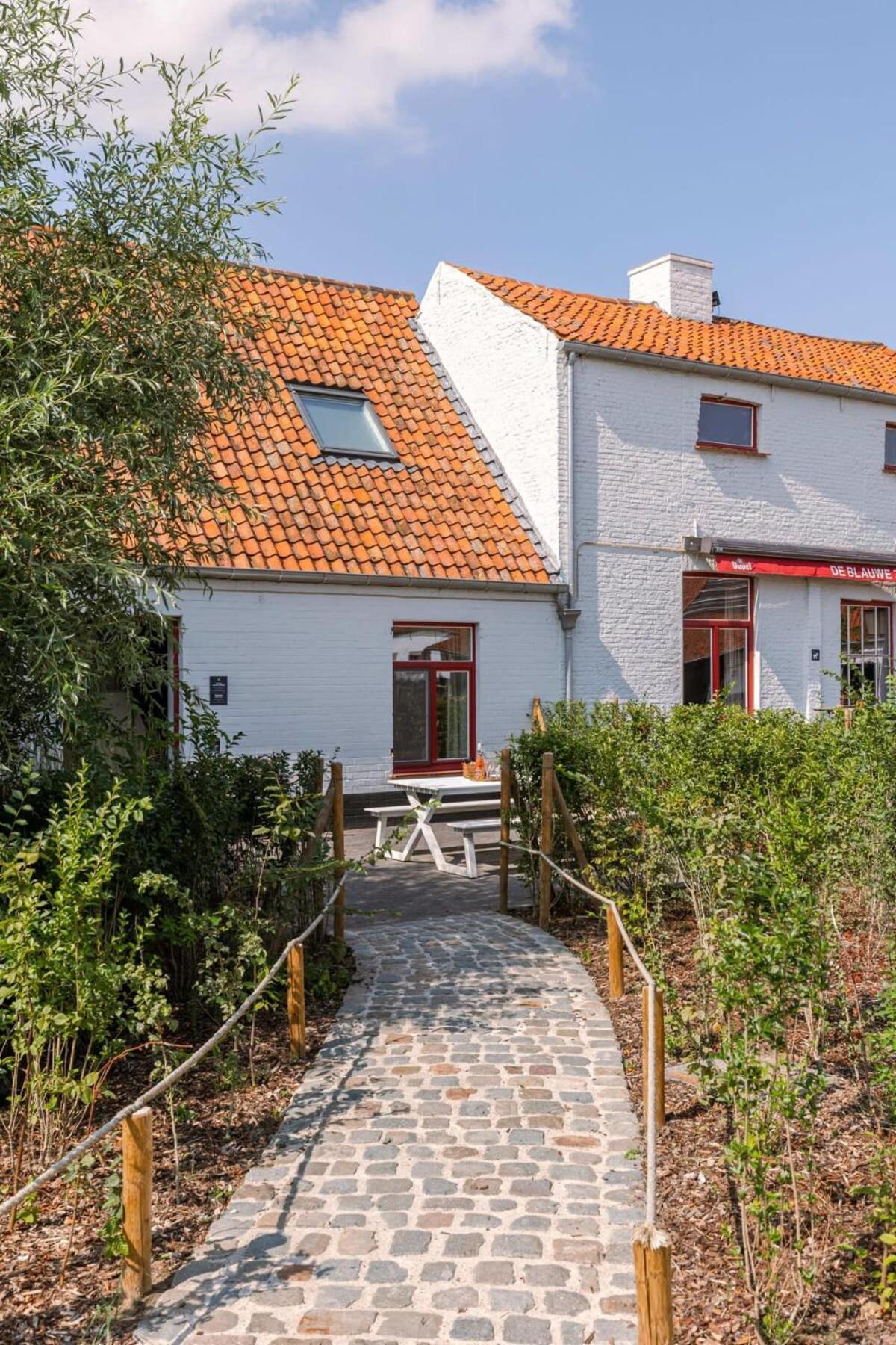 Huswell - Lady - Lovely Double Room At Ranch De Blauwe Zaal Brugge Bagian luar foto